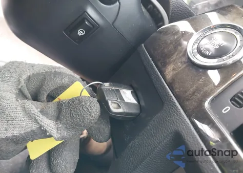 2009 BMW 328I xDrive from USA, damaged, VIN WBAWC33559PU83819